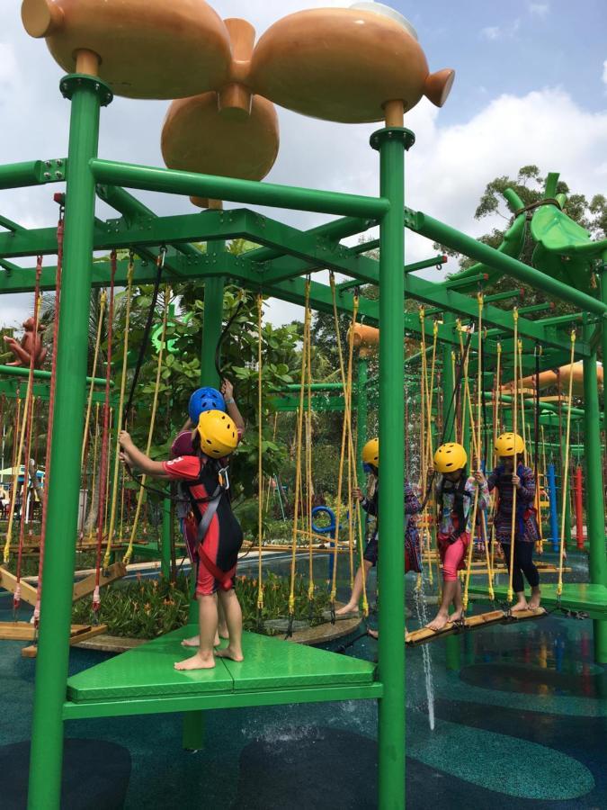 Forest City Marina Hotel Gelang Patah Exterior foto