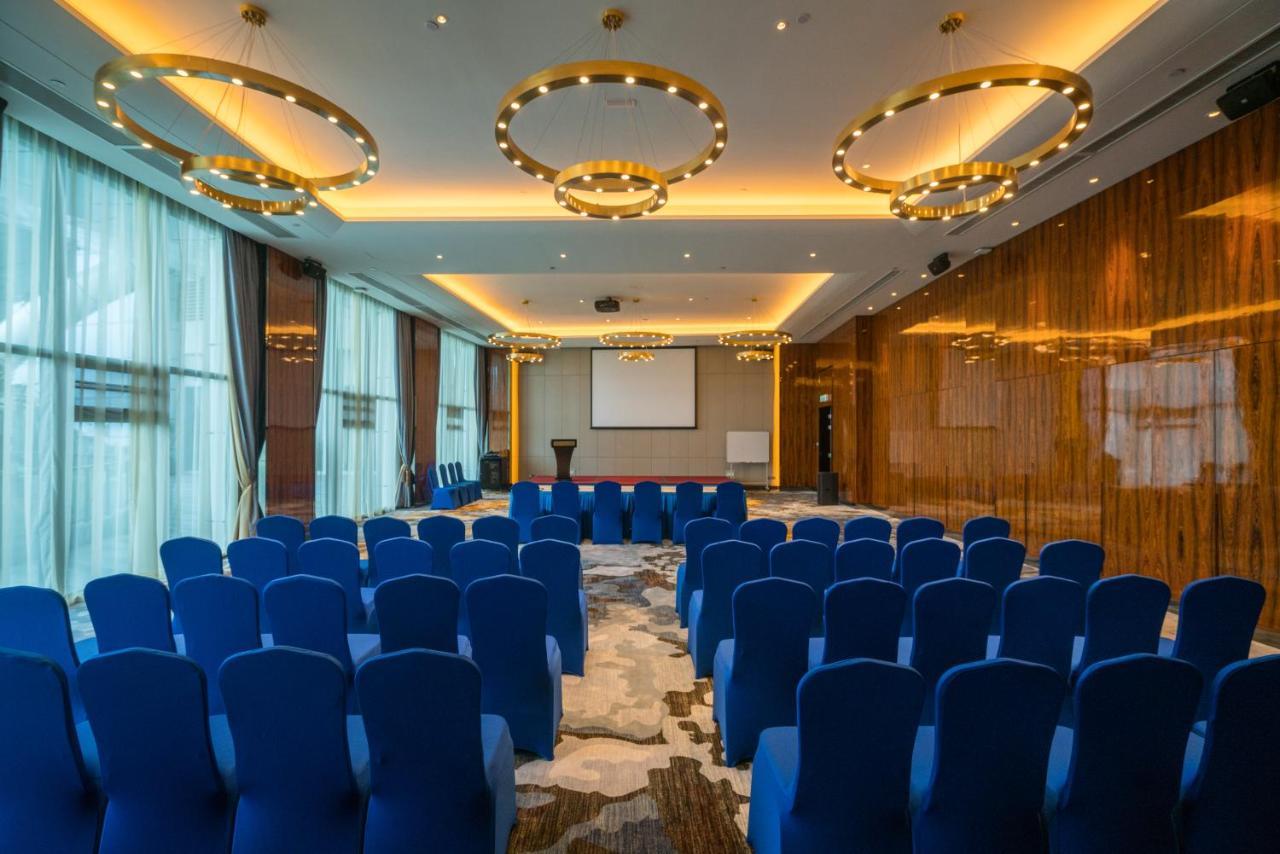 Forest City Marina Hotel Gelang Patah Exterior foto